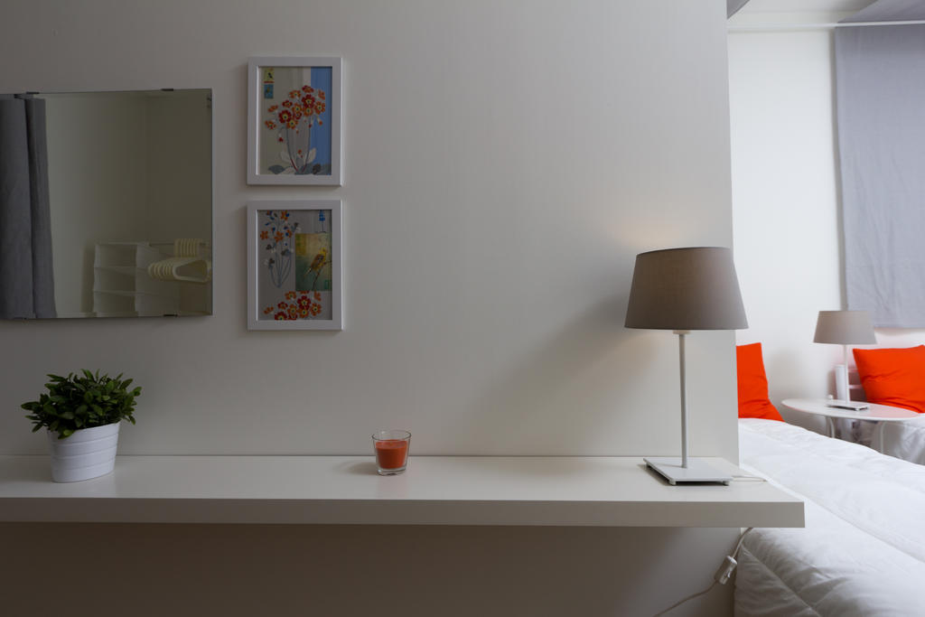 Hotel Turismo do Seculo Estoril Habitación foto A table lamp